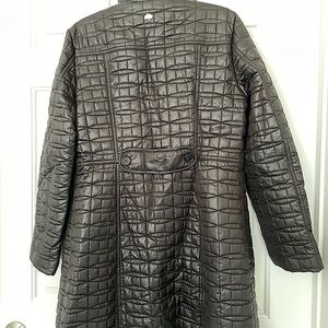Kate Spade Bubble jacket  Medium size quarter length.